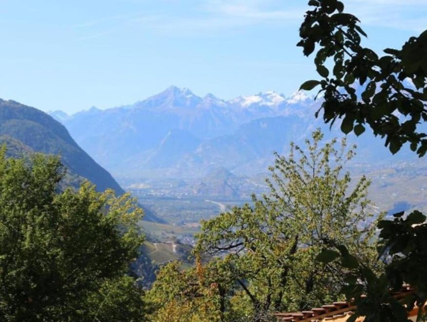 Chalet Tzarbonire Chalais Buitenkant foto